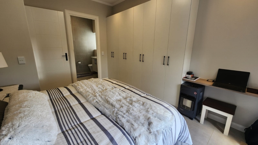 To Let 2 Bedroom Property for Rent in Glenwood Western Cape